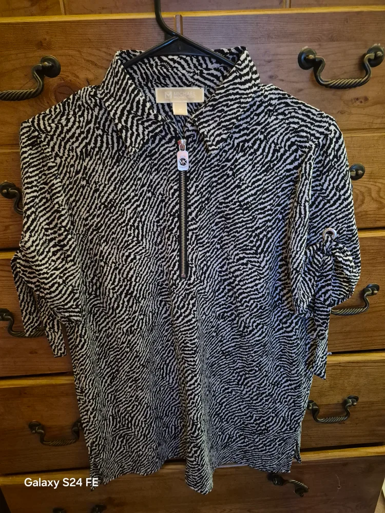 Michael Kors Black & White Print Top thumbnail