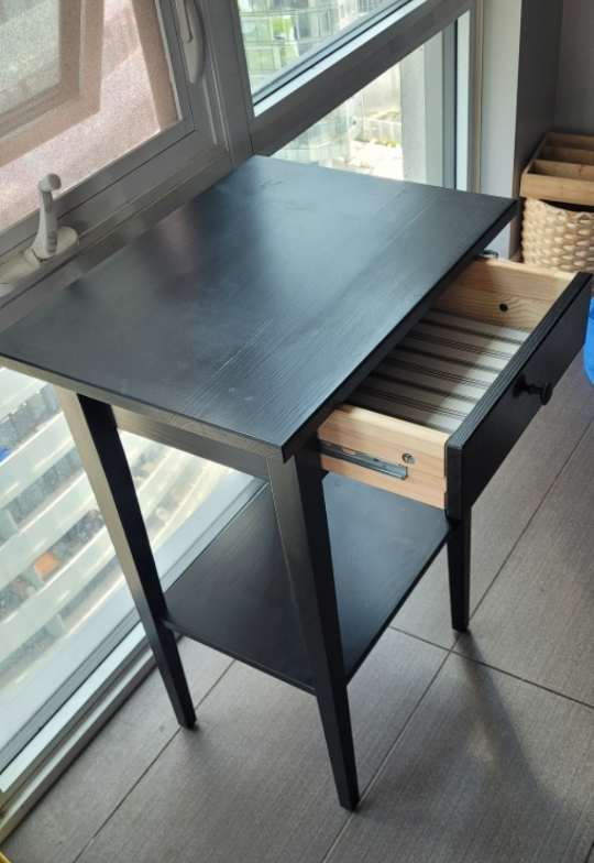 last pickup dt Aug.19 -IKEA - HEMNES Nightstand+Drawer - photo 3