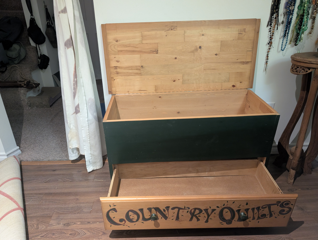 Solid Wood Chest with Drawer - photo 3