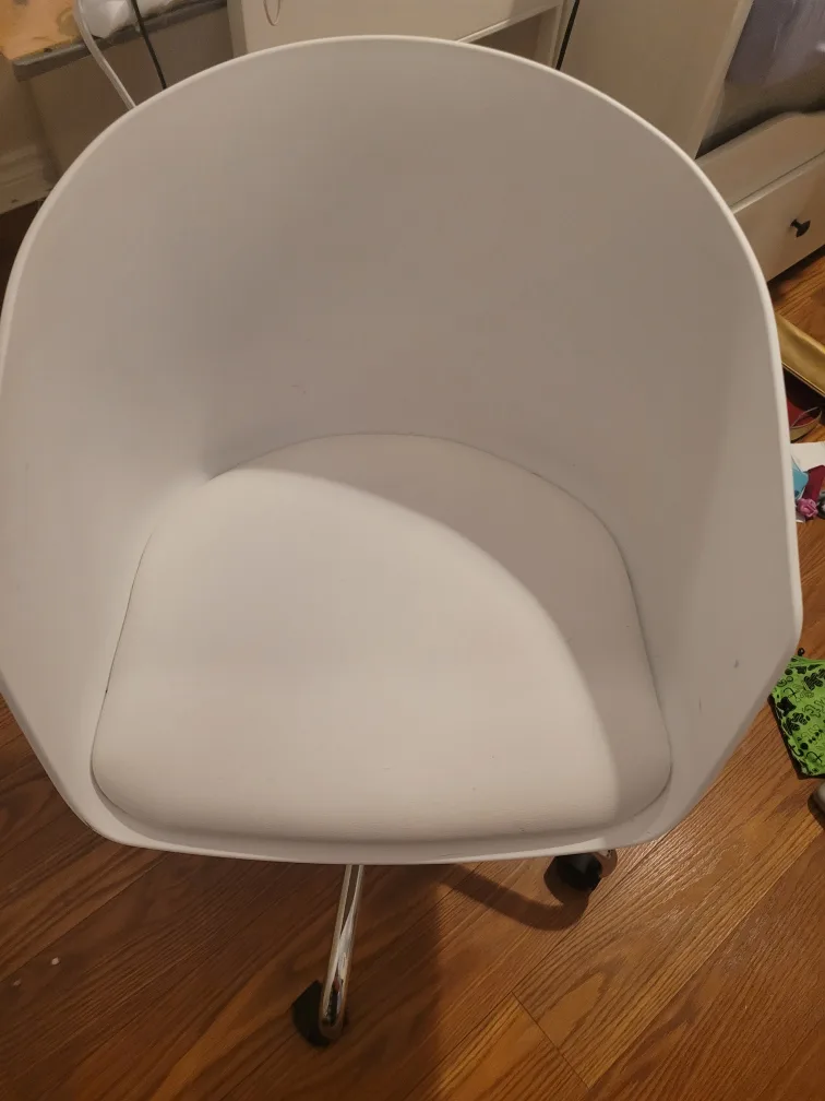 White Swivel Office Chair thumbnail