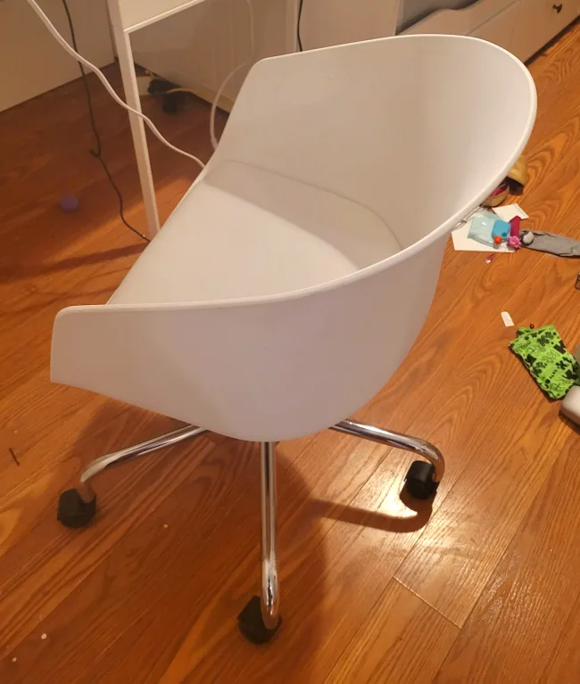 White Swivel Office Chair image indicator(3)