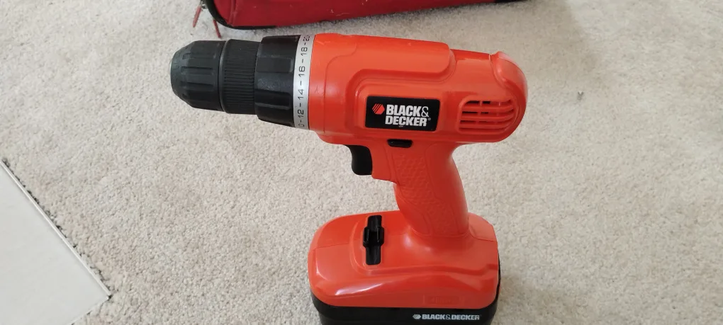 Black & Decker Cordless Drill image indicator(4)