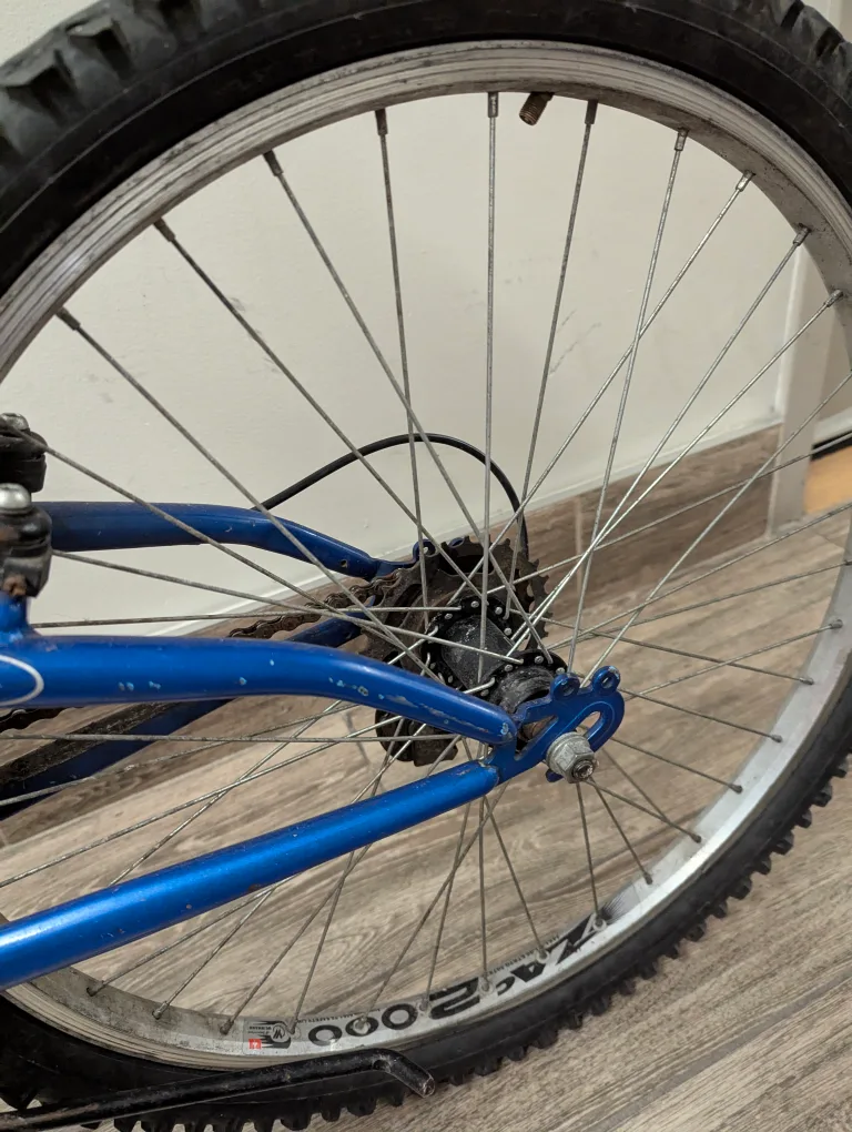 18-speed youth full suspension mountain bike image indicator(6)