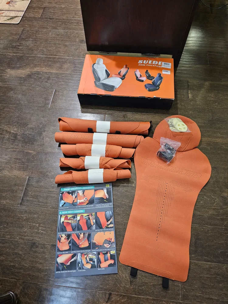 CUSTOMIZED SEAT COVER (New never used in box) image indicator(2)