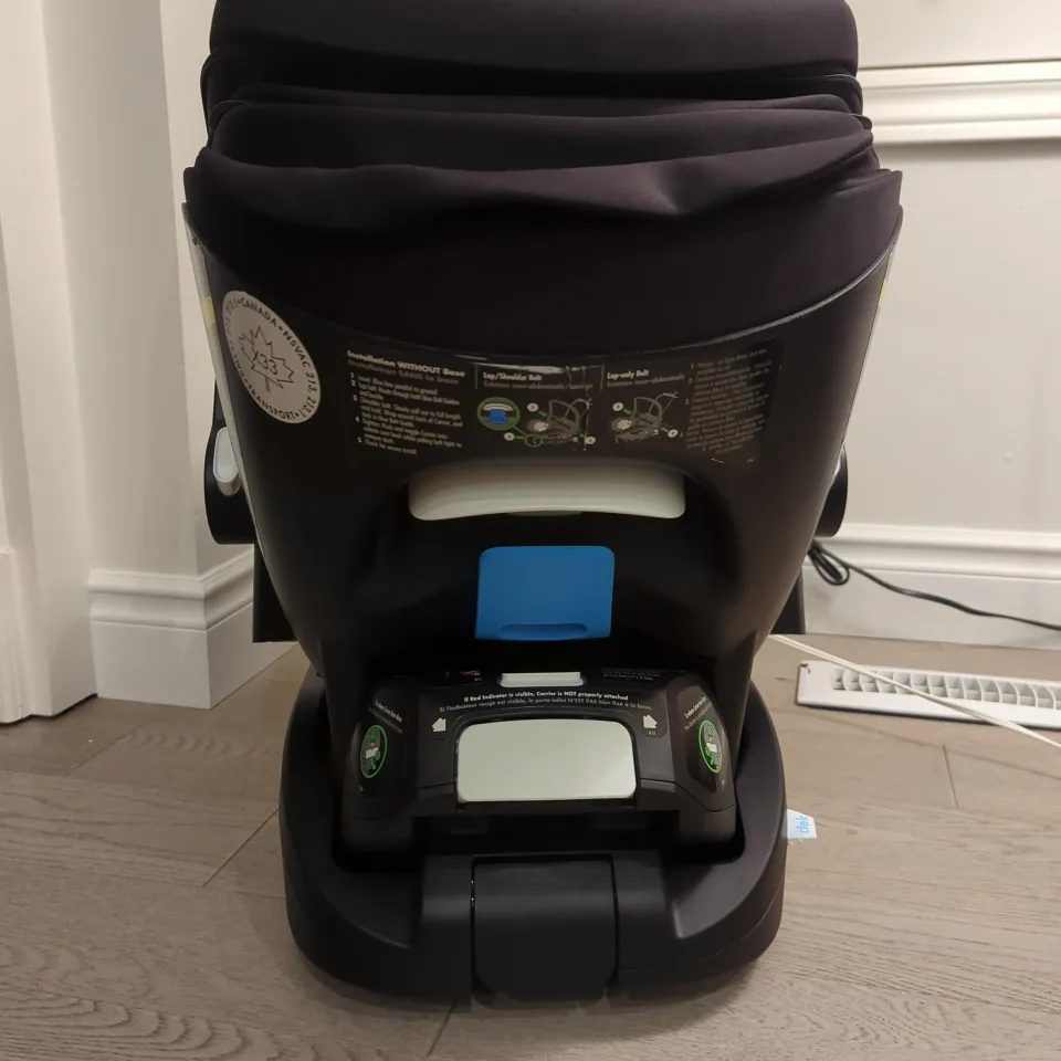 Clek Liing Infant Car Seat - Pitch Black image indicator(5)