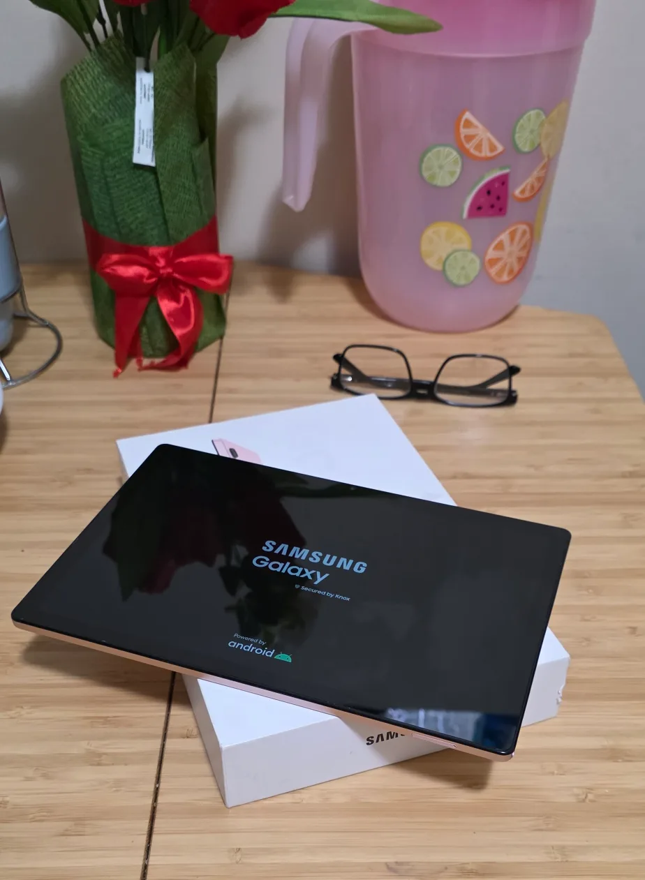 Samsung Galaxy Tab A8, 10 inch thumbnail