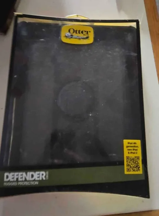 OtterBox Defender ipad case image indicator(2)