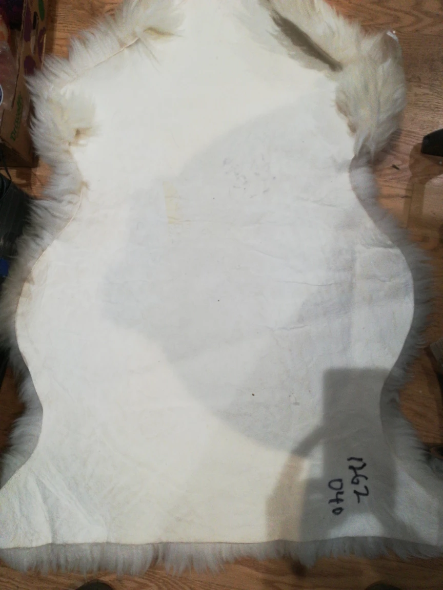 White Faux Sheepskin Rug - photo 2
