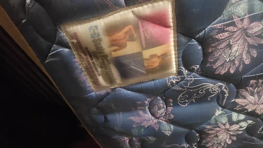Sealy Posturepedic Mattress thumbnail