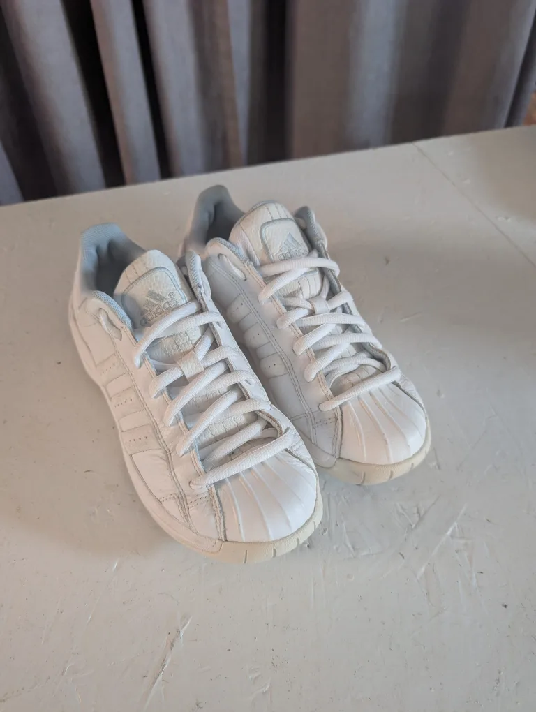 Adidas White Golf Shoes -women's 9.5 thumbnail