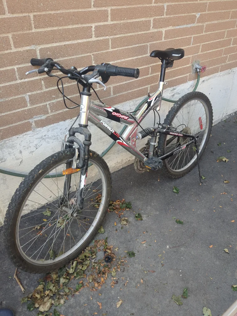 Powerlite Outpost Mountain Bike thumbnail