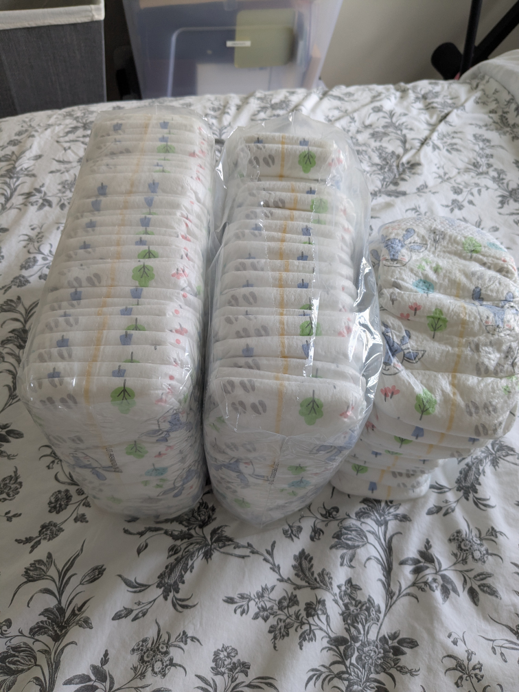 148 Diapers - PC (size 6) 90pcs & Kirkland (size 5) 58pcs - photo 3