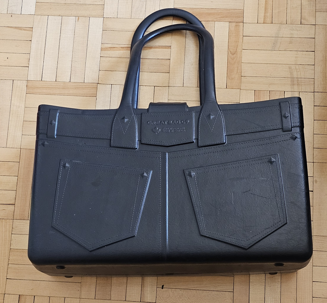 Stand up black purse - photo 3