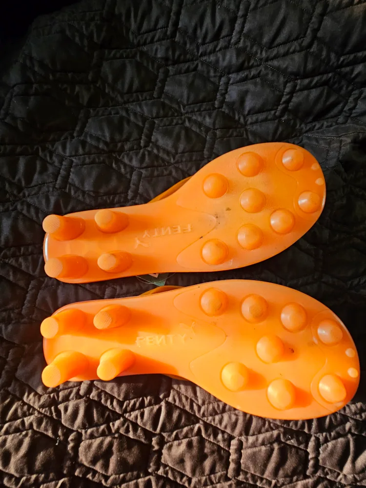 Puma x Fenty Jelly Slides (Sz 9) Orange image indicator(4)