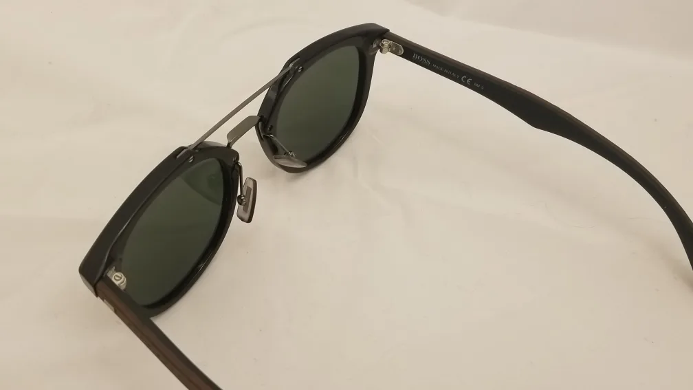 Hugo Boss BOSS 0777/S Sunglasses - Black & Brown image indicator(9)