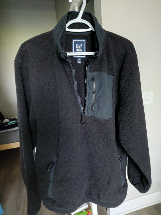 GAP Arctic Fleece Pullover - Size M