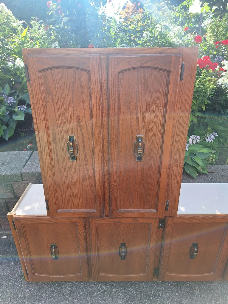 Oak  Kitchen Cabinet with Doors and Shelves thumbnail