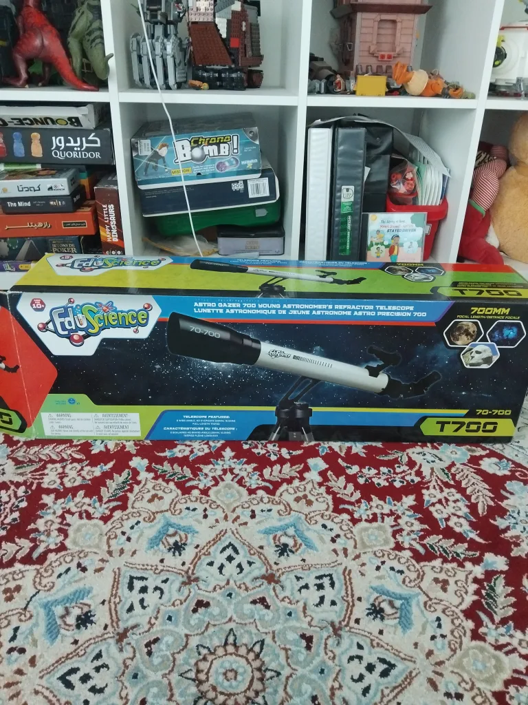 Edu Science 70-700 Telescope - Like New! thumbnail