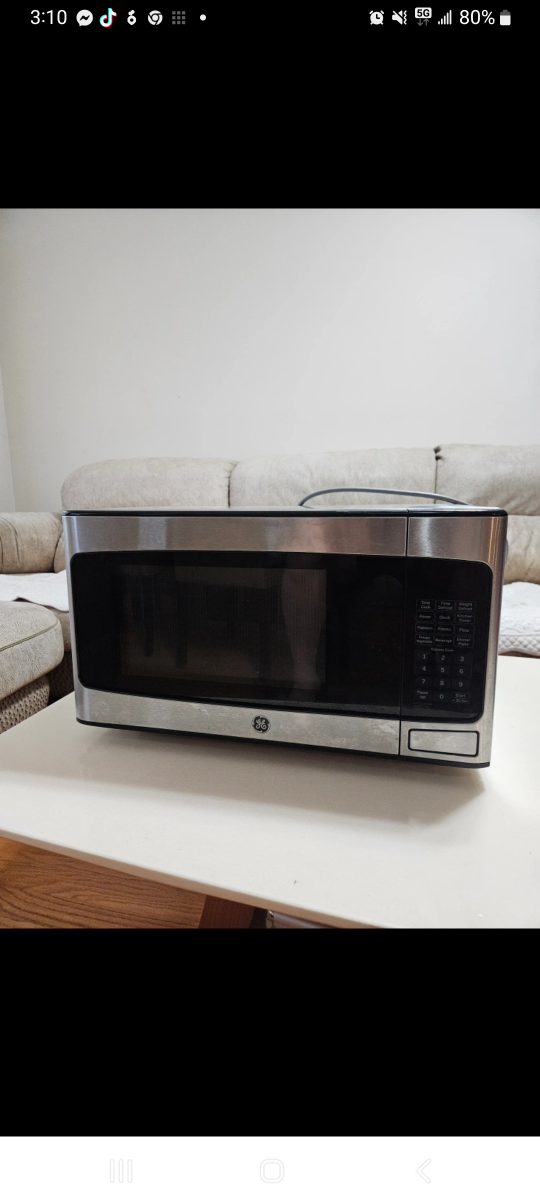 GE Stainless Steel Countertop Microwave