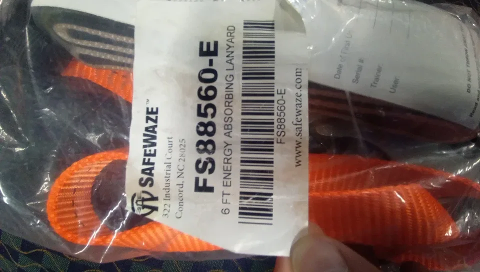 SafeWaze 6 FT Energy Absorbing Lanyard - New thumbnail