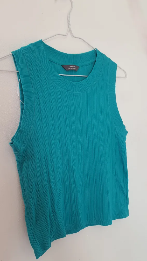 Max Ribbed Tank Top - Assorted Colours image indicator(5)