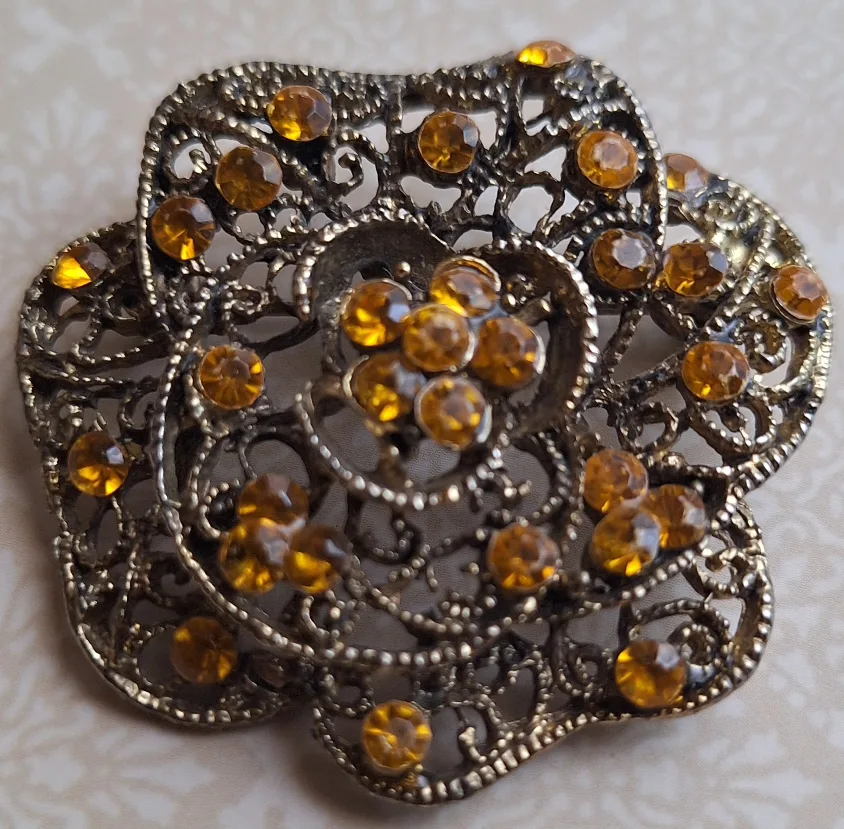 Flower Brooch thumbnail