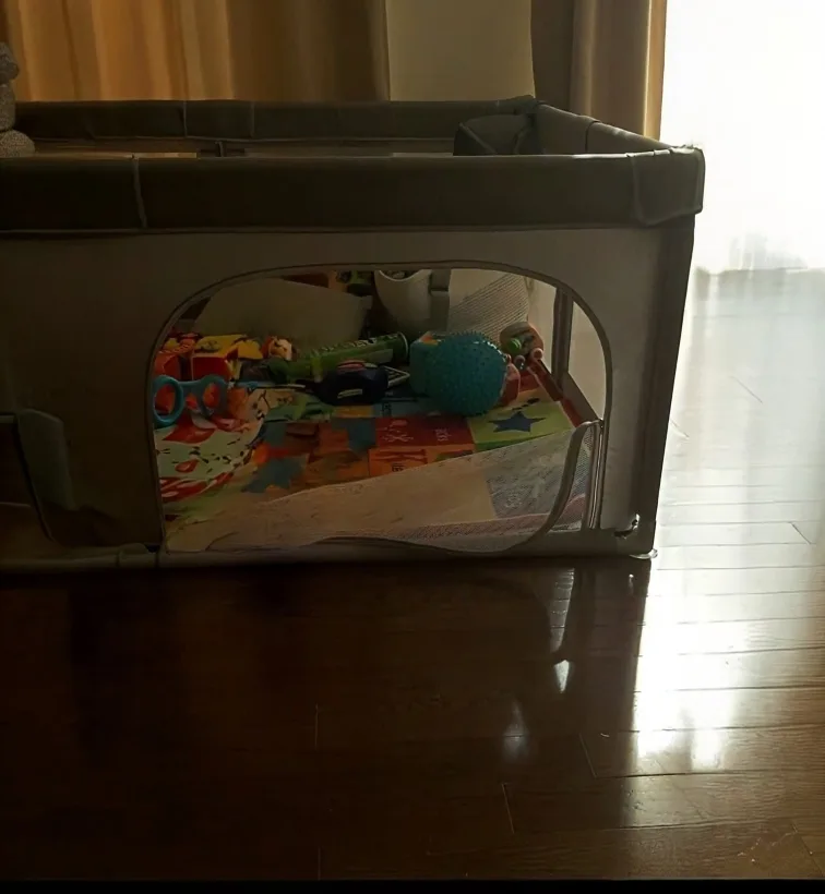 Grey Baby Playpen image indicator(3)