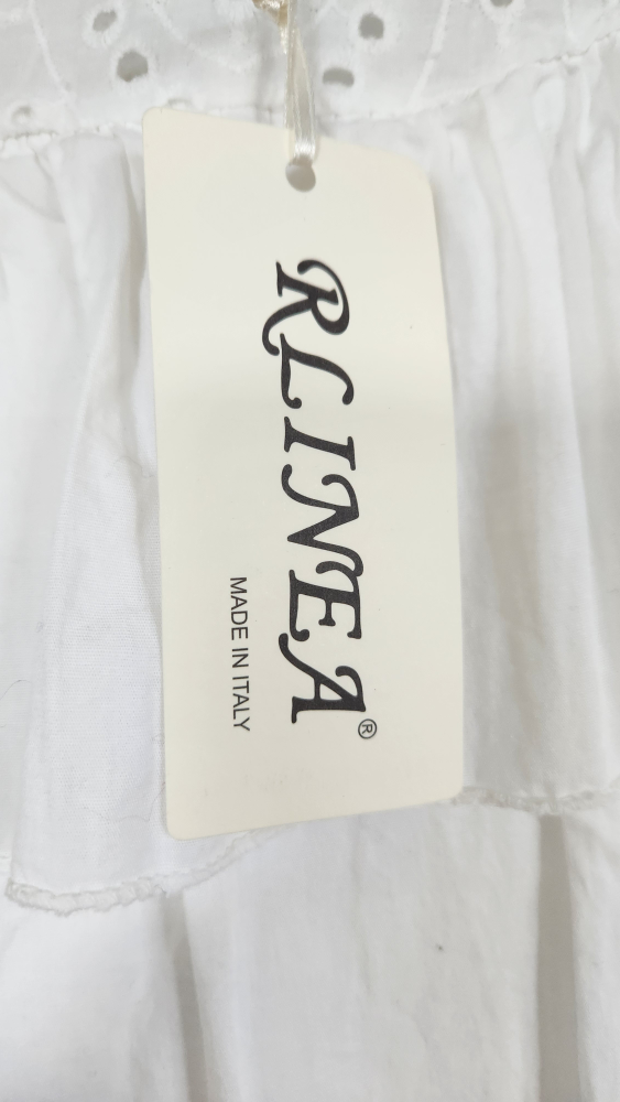 RLINEA White Eyelet Cold Shoulder Top - photo 2