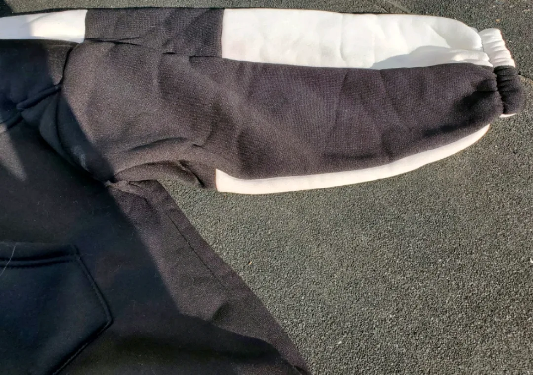 Black and white oversized colour block hoodie/sweater image indicator(5)