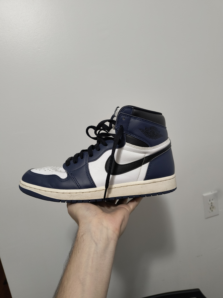 Jordan 1 High OG Midnight Navy Size 10