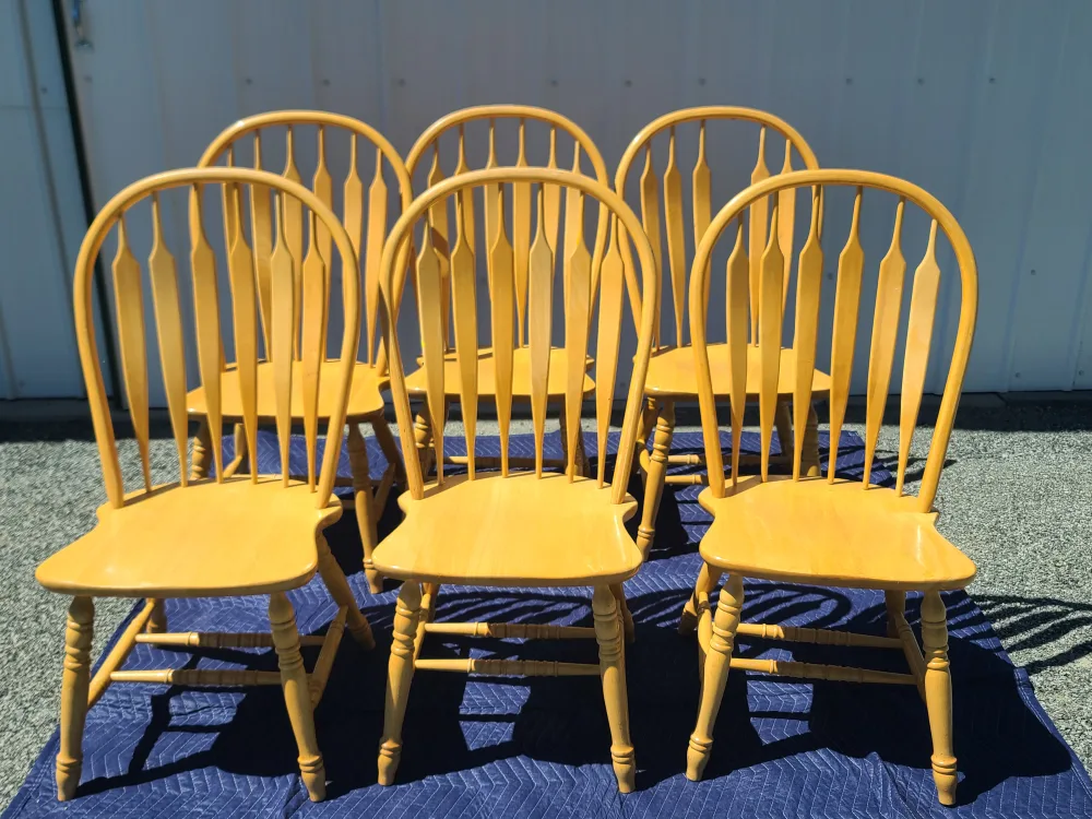 Set of 6 Vintage Wooden Windsor Chairs