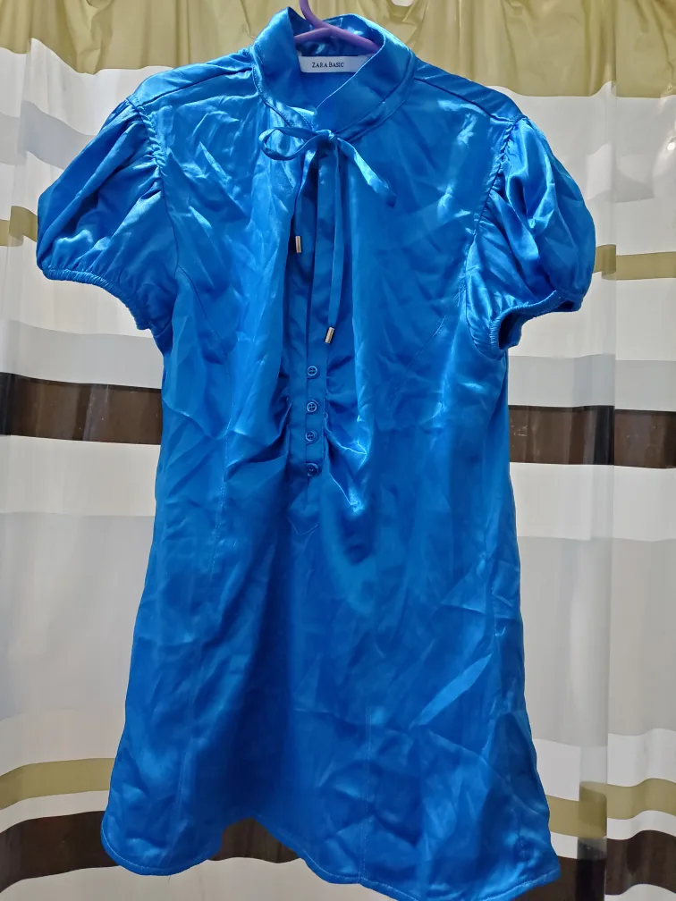 Blue satiny zara blouse tip image indicator(2)