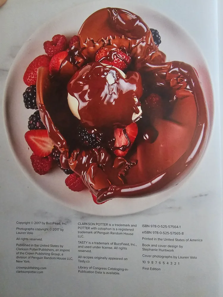 Tasty Latest & Greatest Cookbook image indicator(2)