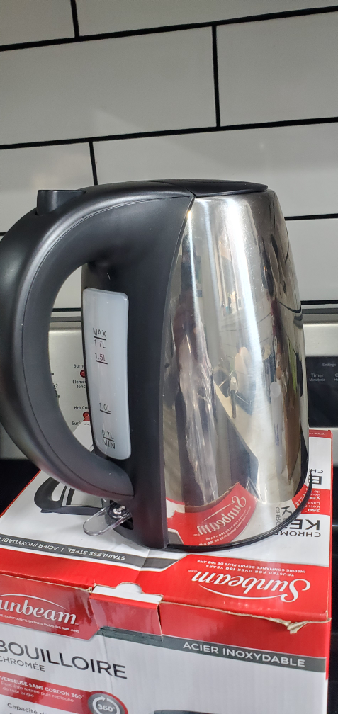 Sunbeam Bouilloire Chrome Kettle - New in Box! - photo 4