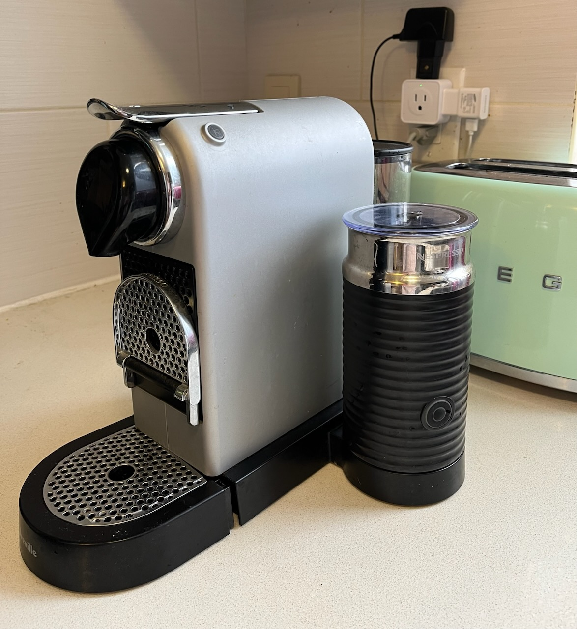 Nespresso coffee & Frother
