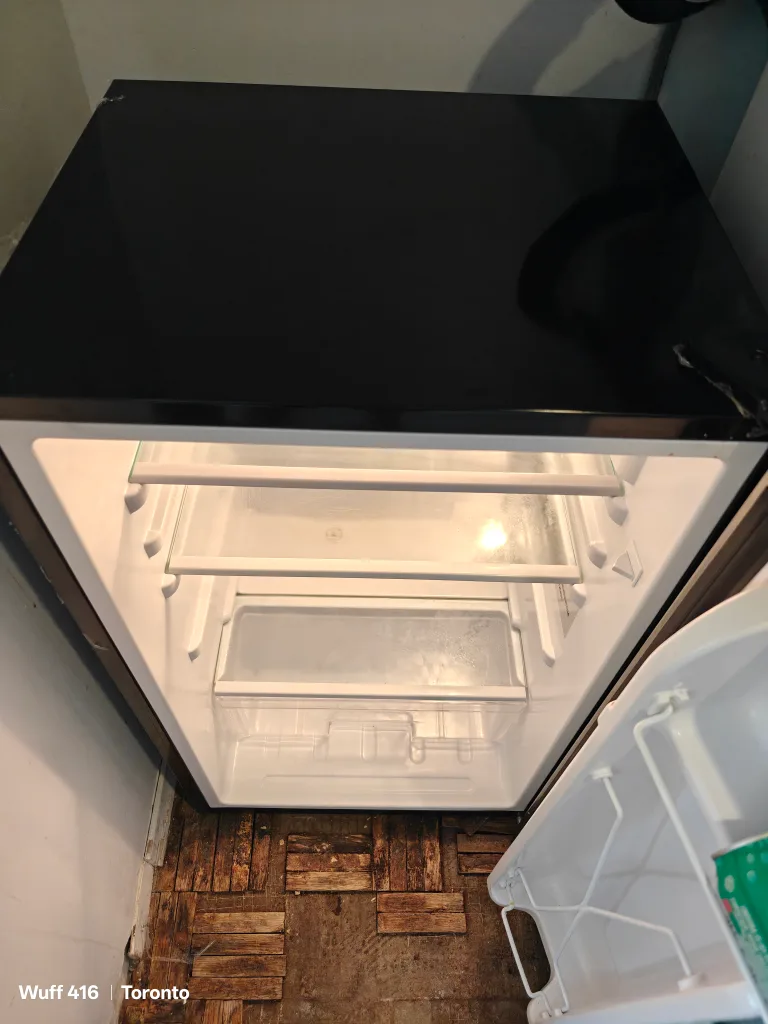 Mini Fridge/ Bar Fridge image indicator(3)