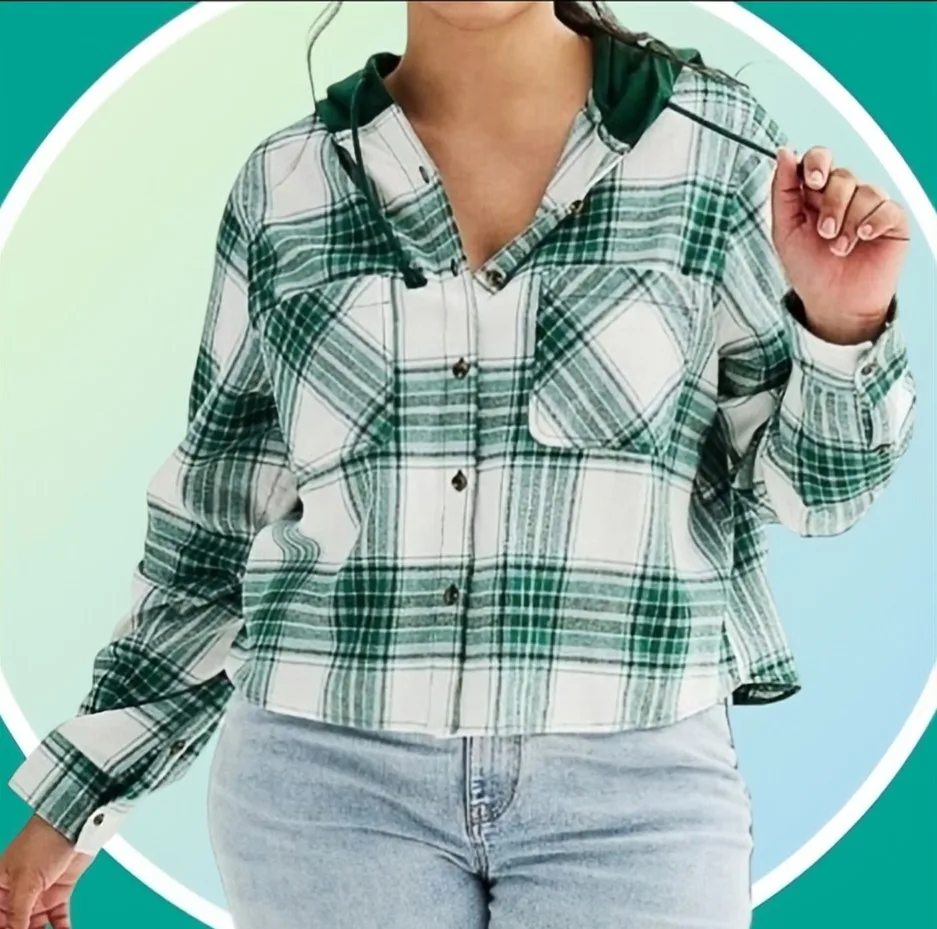 🧡 NWT 1X Cropped Plaid Button Up Hoodie w Pockets & High Low Hem image indicator(2)