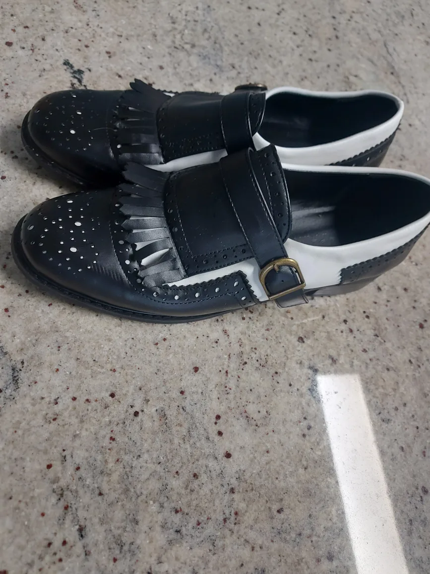 Black & White Fringe Loafers - Size 10 thumbnail