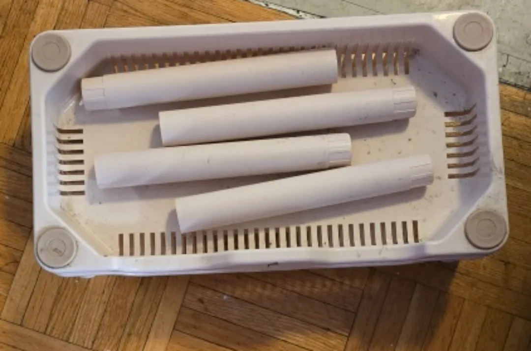 Plastic Storage Basket with White Poles thumbnail