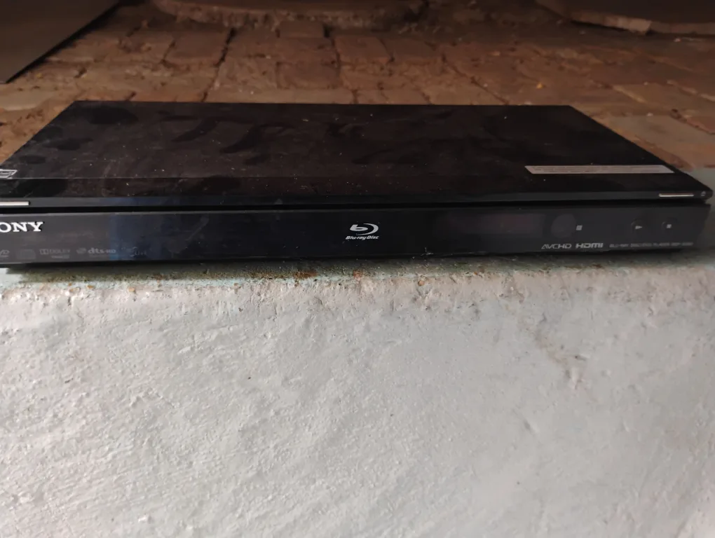Sony Blu-ray Disc Player BDP-S390 thumbnail