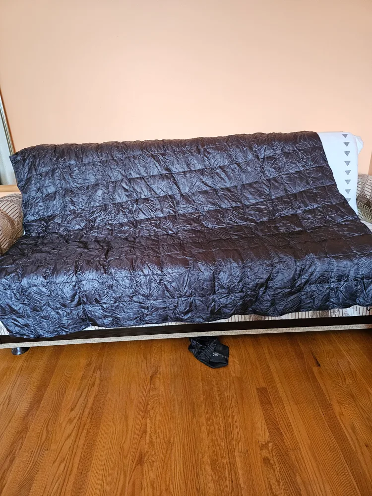 Eddie Bauer Downlite Throw Blanket image indicator(3)