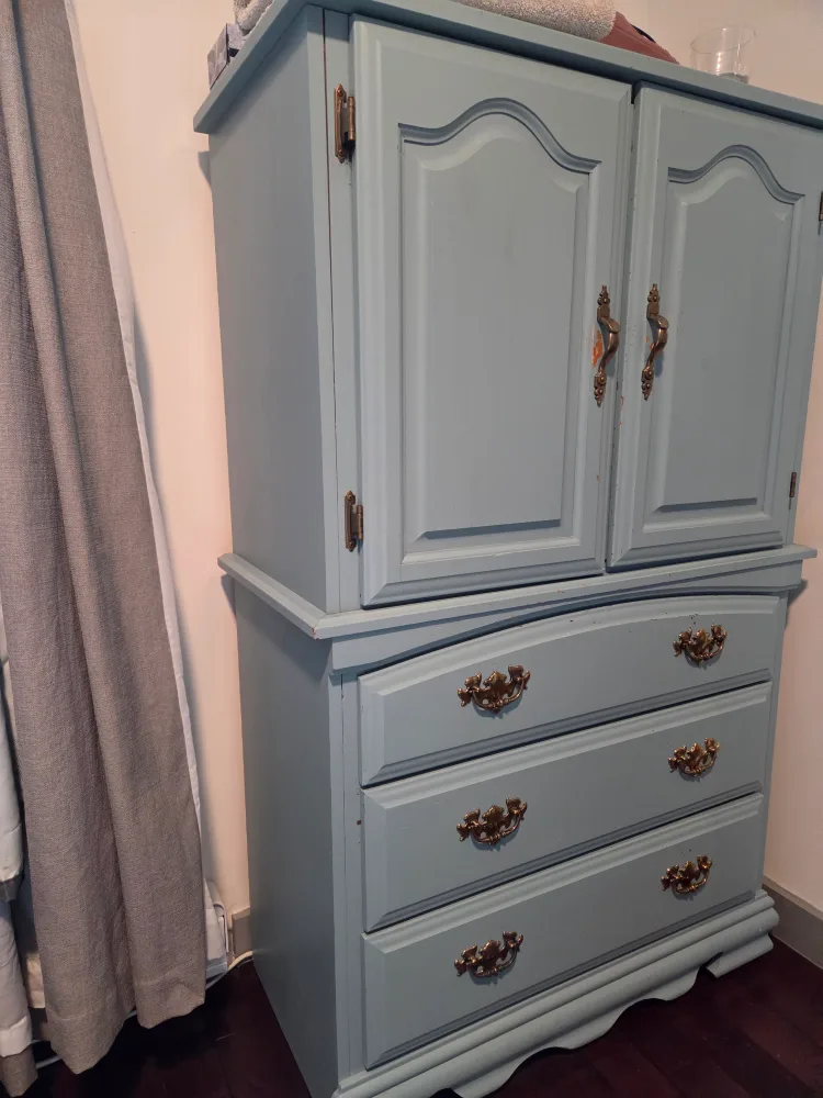 Wardrobe thumbnail