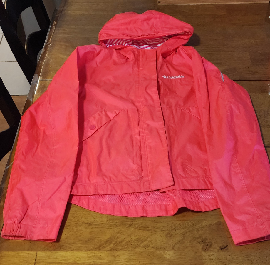 Columbia Rain Jacket - Size M