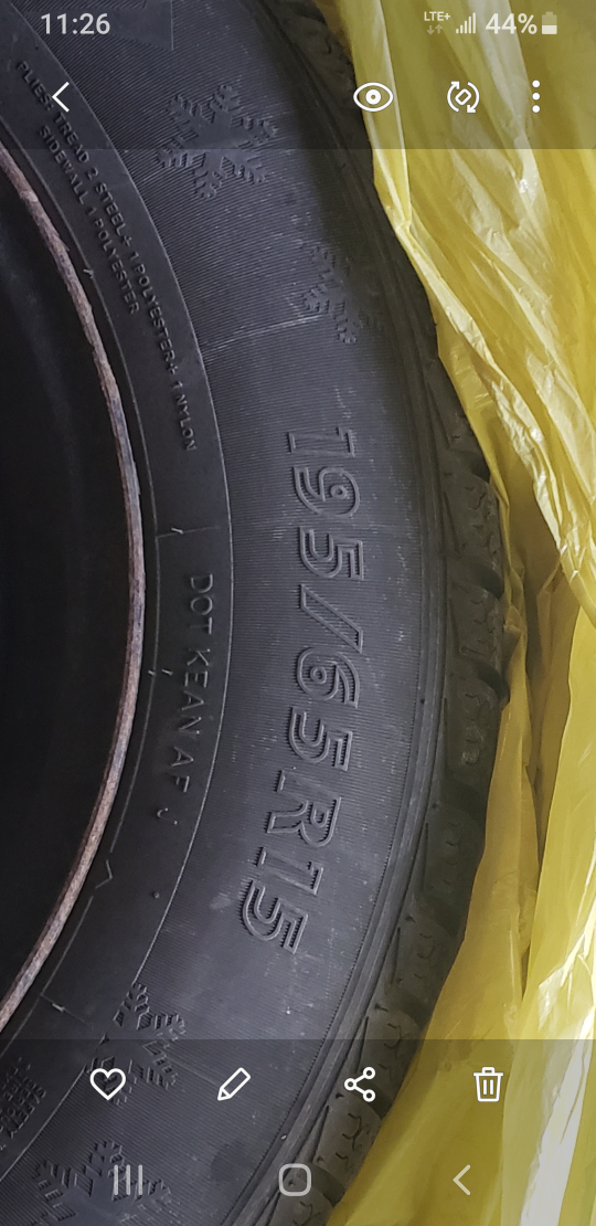 Winter Rims w/ Evergreen Winter Tire 195/65R15