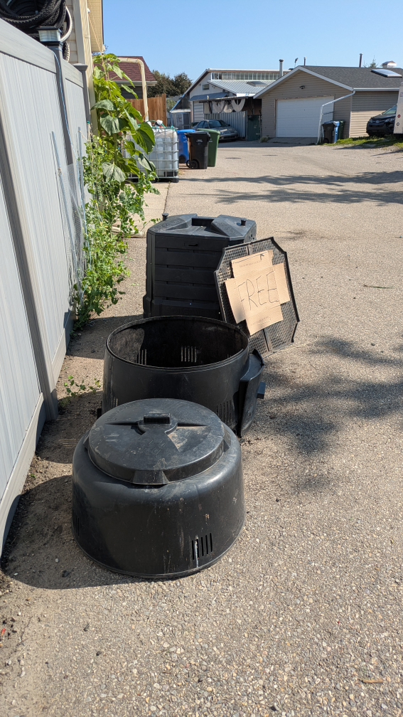 Composters - FREE!