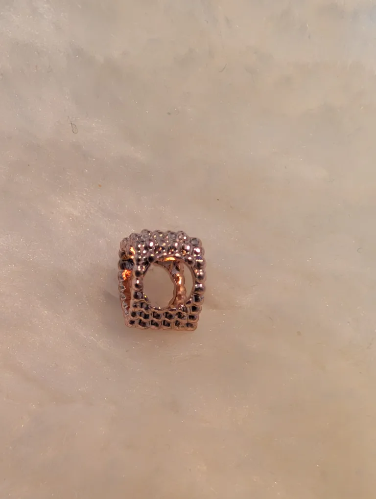 Heart Rose Gold Tone charm image indicator(3)