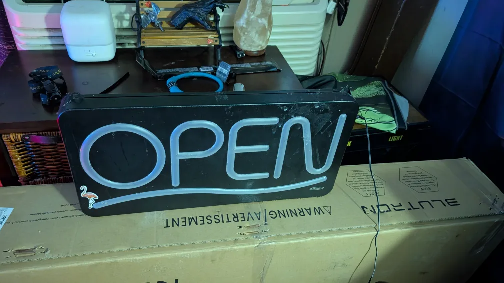 Bluetron LED Open Sign image indicator(2)
