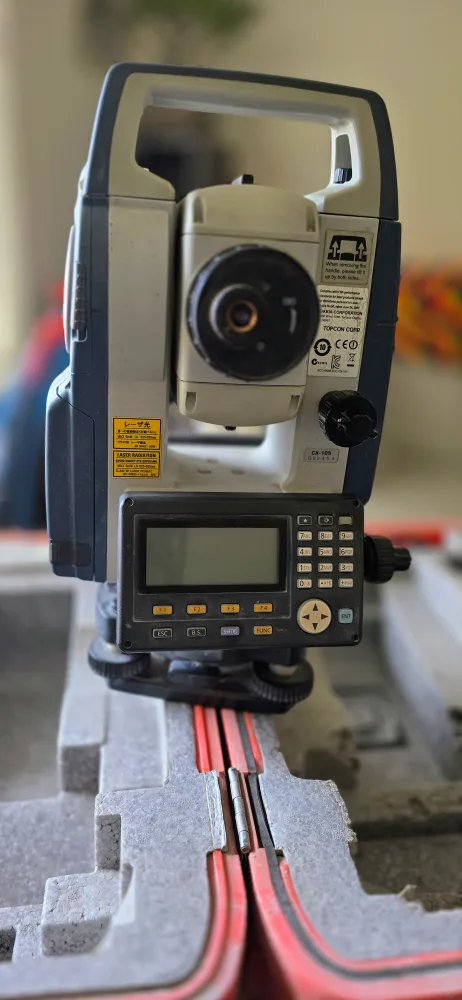 Sokkia CX-105 Total Station with Case thumbnail