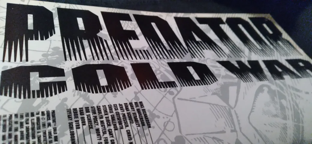 DARK HORSE COMICS - PREDATOR COLD WAR #1 - 1991 image indicator(9)