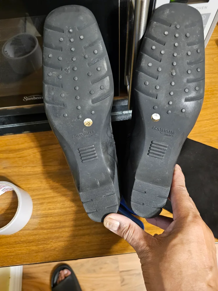 AQUATALIA Black Weatherproof Boots - Size 10 image indicator(5)